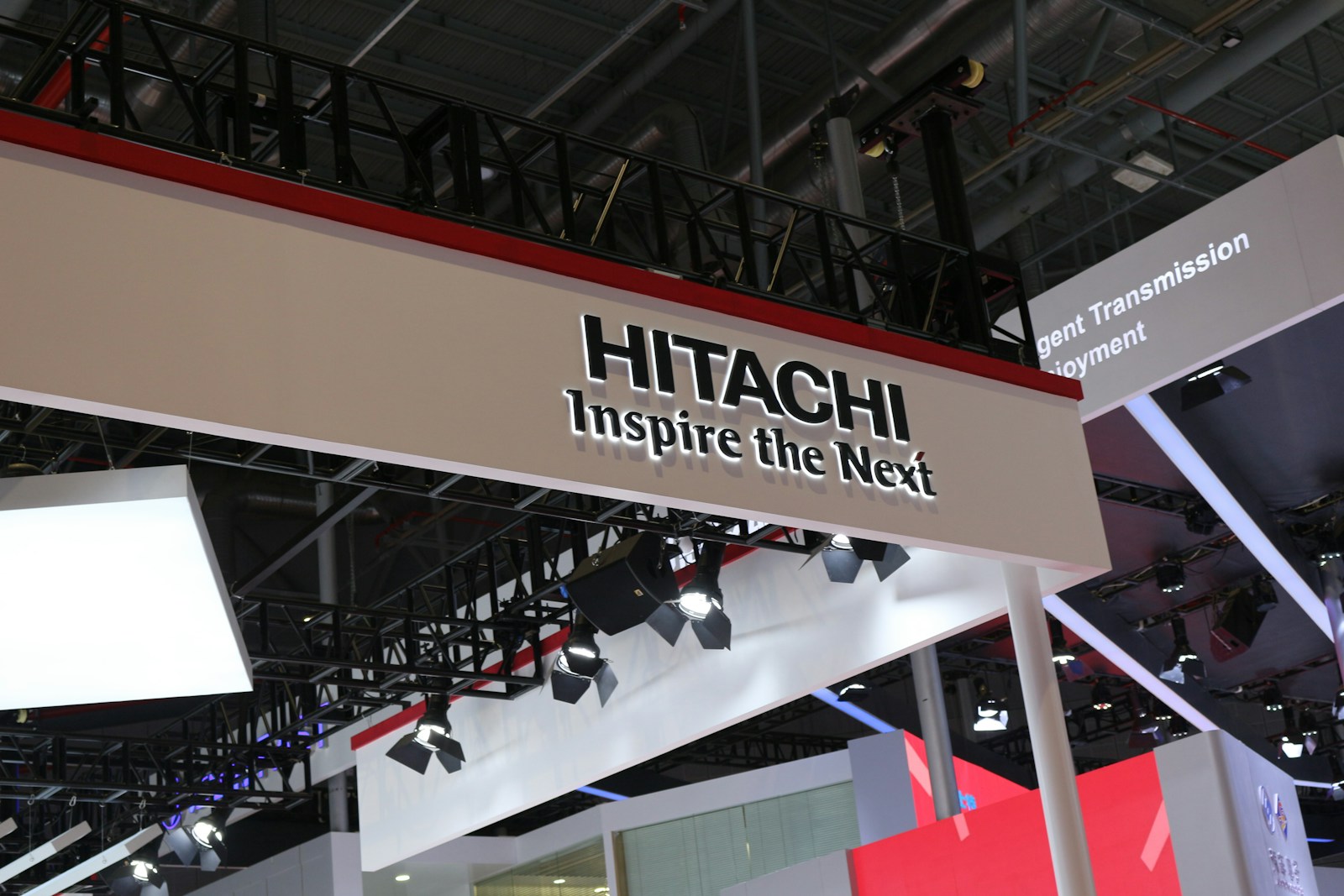 a sign that says hitachi inside the net